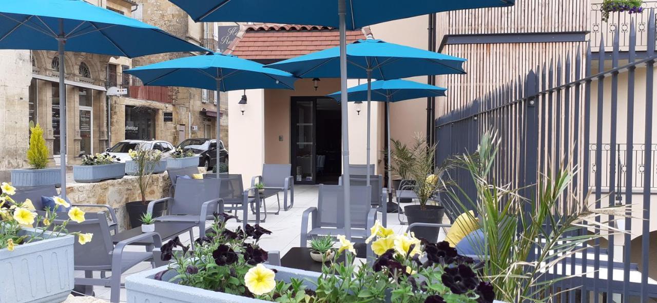 Hotel-Restaurant Des Augustins Saint Cyprien Bagian luar foto